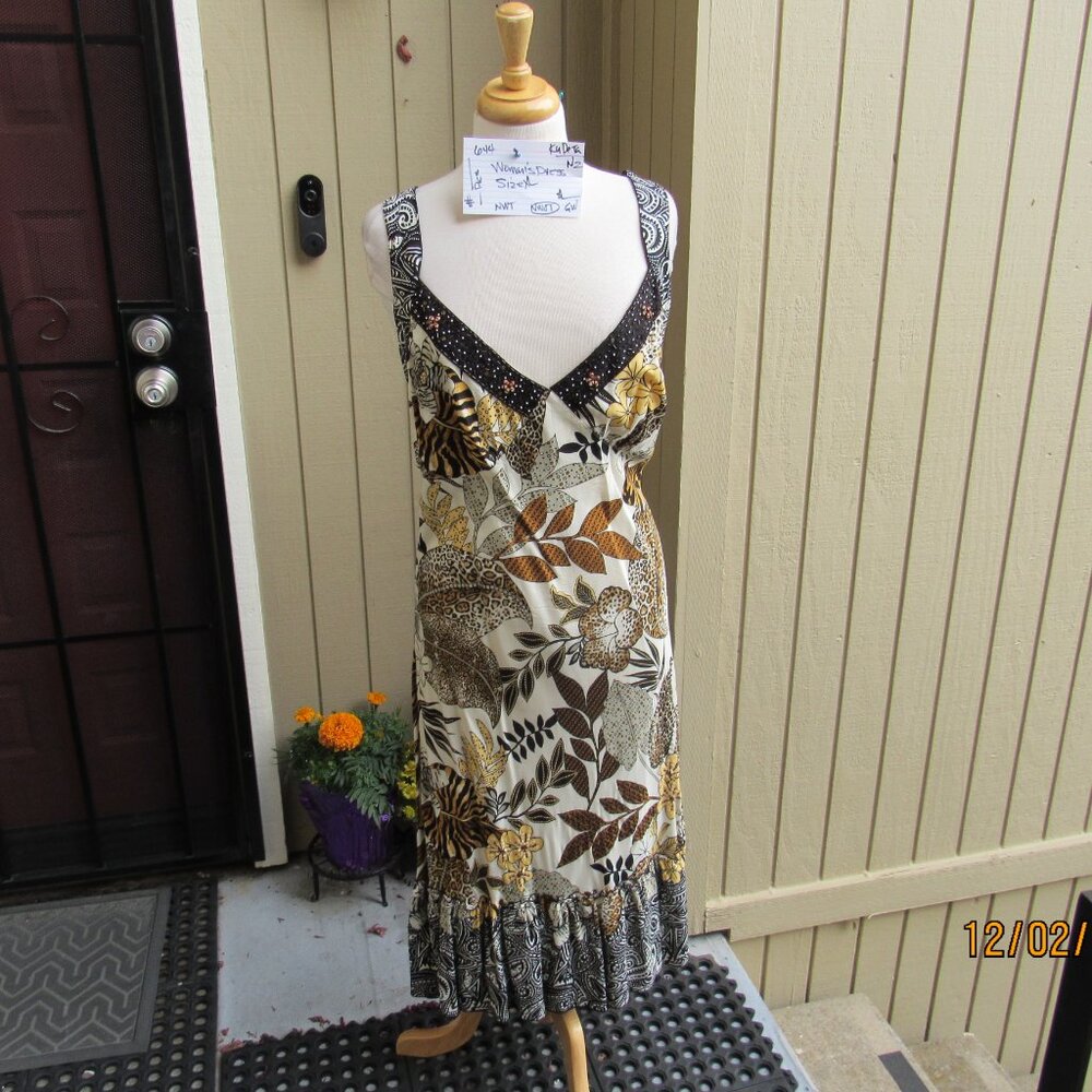 #644  NEW WOMAN'S TRIBAL PRINT DRESS BY KU DE TA  (SIZE XL)